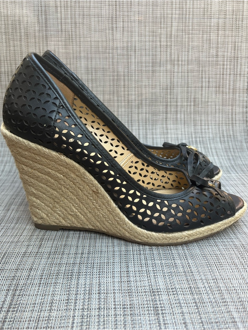 NWOT Michael Kors Black Wedge Open Toe shoes - Picture 9 of 11